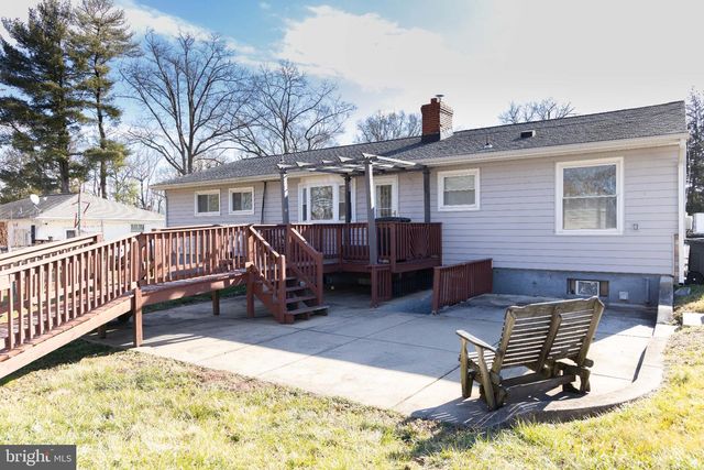 9434 DUBARRY AVE, Lanham, MD 20706