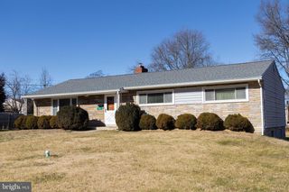 9434 DUBARRY AVE, Lanham, MD 20706