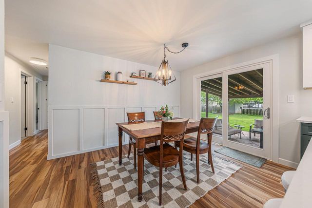523 MARGARET STREET, Combined Locks, WI 54113