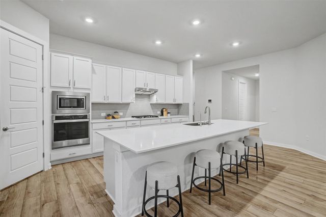 421 Abruzzi ST, Leander, TX 78641