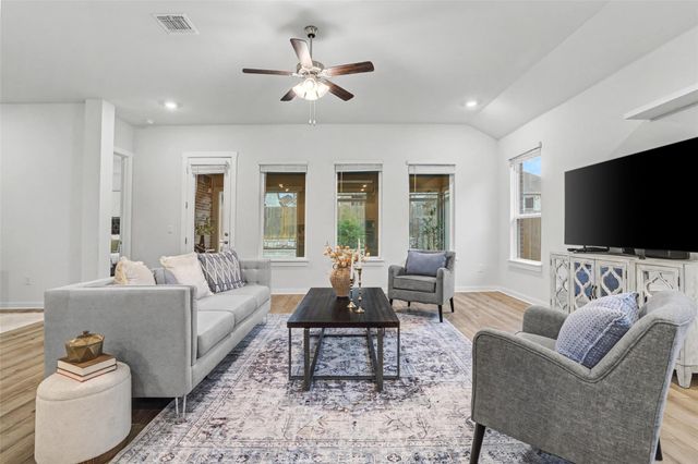 421 Abruzzi ST, Leander, TX 78641