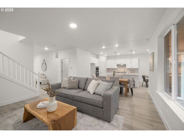 19040 Sw Northridge Ct Lot 15, Beaverton, OR 97007