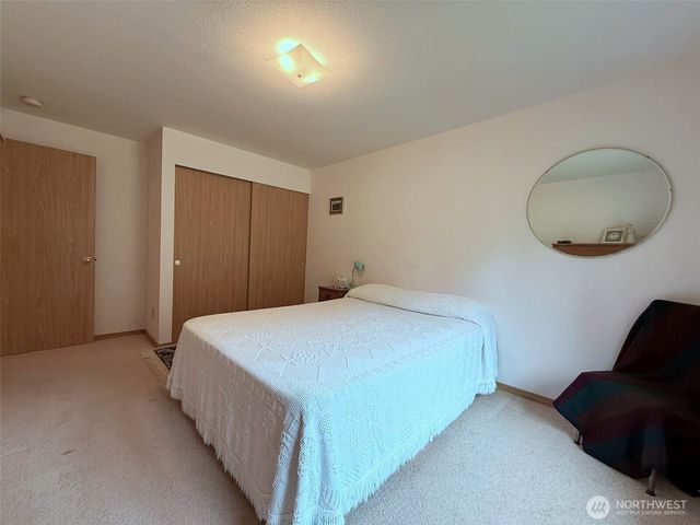 246 Calvin Road, Cinebar, WA 98533