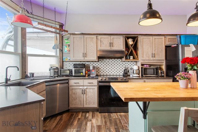 213 W Woolman Street, Butte, MT 59701