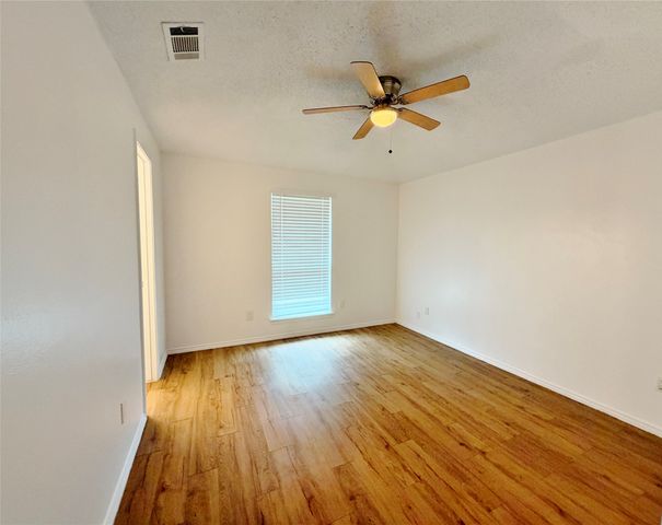 3914 William Street, Sachse, TX 75048