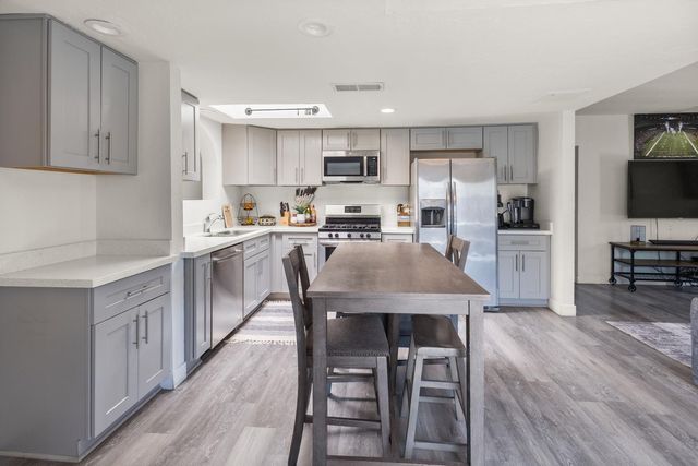 3846 N 14th Avenue, Phoenix, AZ 85013