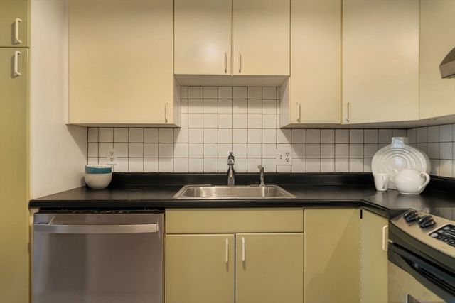 287 Harvard Street 60, Cambridge, MA 02139