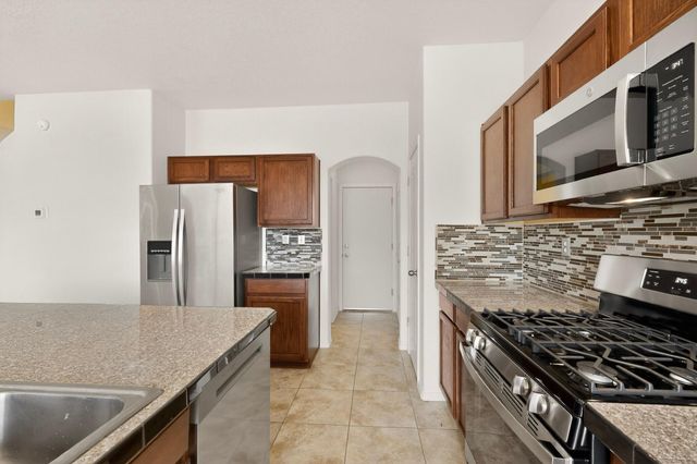 2311 Academic Place SE, Albuquerque, NM 87106