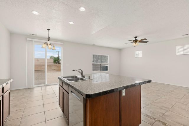 2311 Academic Place SE, Albuquerque, NM 87106