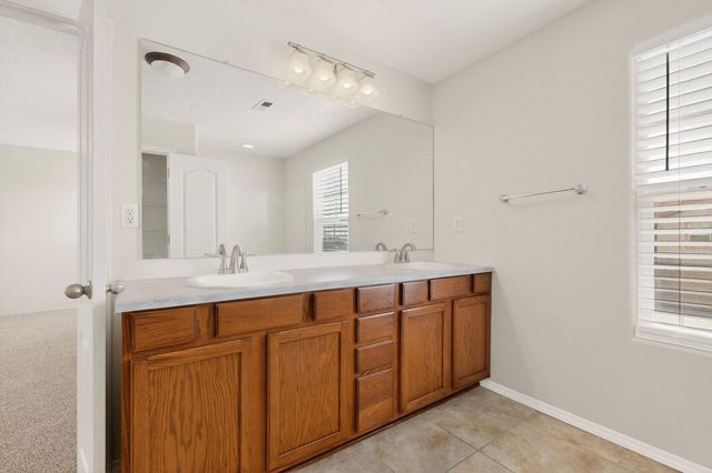 2311 Academic Place SE, Albuquerque, NM 87106