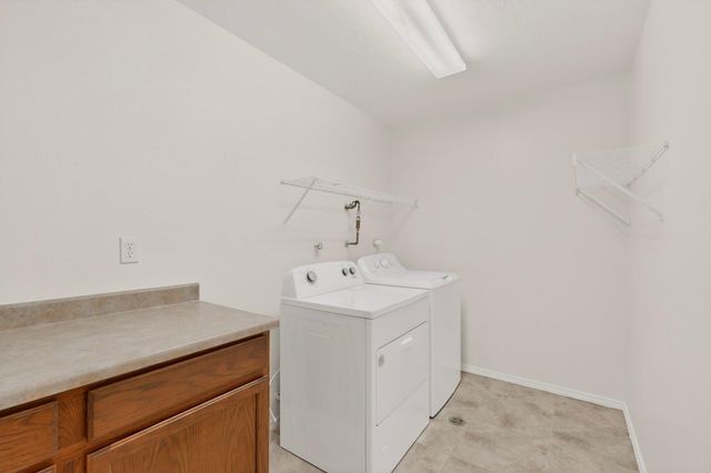 2311 Academic Place SE, Albuquerque, NM 87106