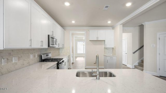 505 Dorset Stream Drive, Fuquay Varina, NC 27526