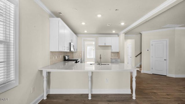 505 Dorset Stream Drive, Fuquay Varina, NC 27526