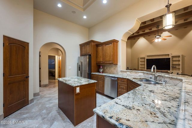 6006 Lazo Del Sur, Las Cruces, NM 88011