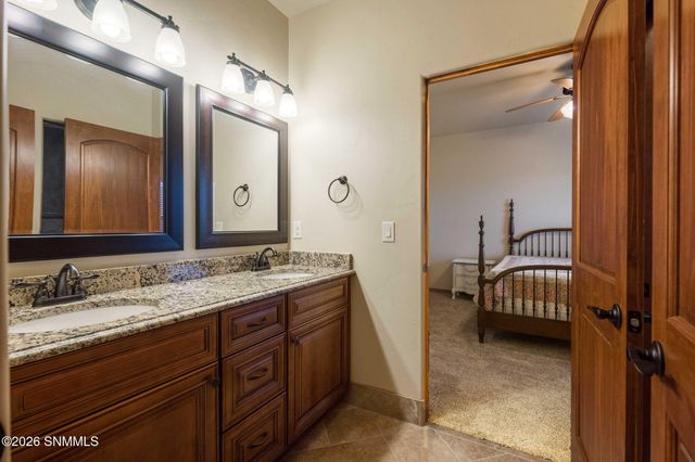 6006 Lazo Del Sur, Las Cruces, NM 88011