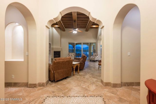 6006 Lazo Del Sur, Las Cruces, NM 88011