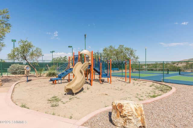 6006 Lazo Del Sur, Las Cruces, NM 88011