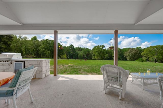 16045 County Road 1130, Flint, TX 75762
