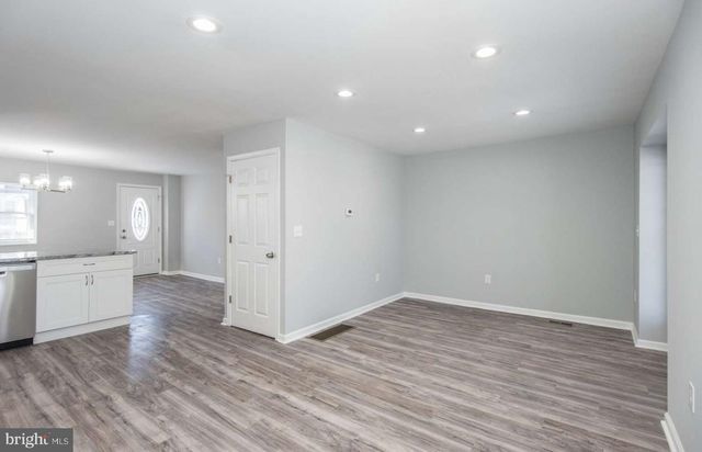 119 ROBBINS AVE, Trenton, NJ 08638