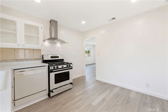 1087 253rd Street, Harbor City, CA 90710