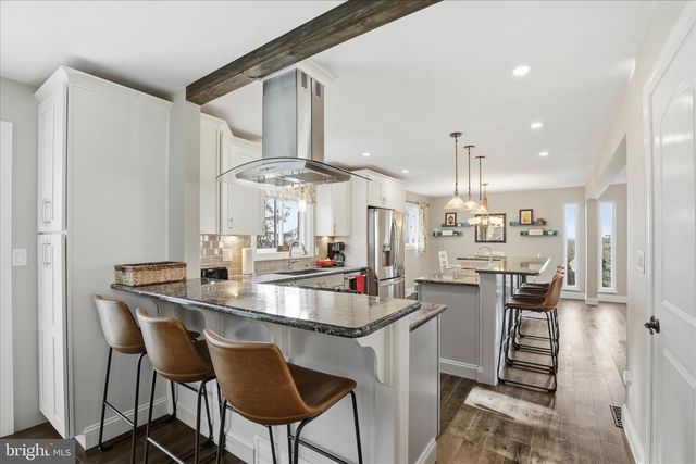 1016 WOODRIDGE BLVD, Lancaster, PA 17601