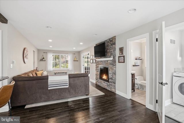 1016 WOODRIDGE BLVD, Lancaster, PA 17601