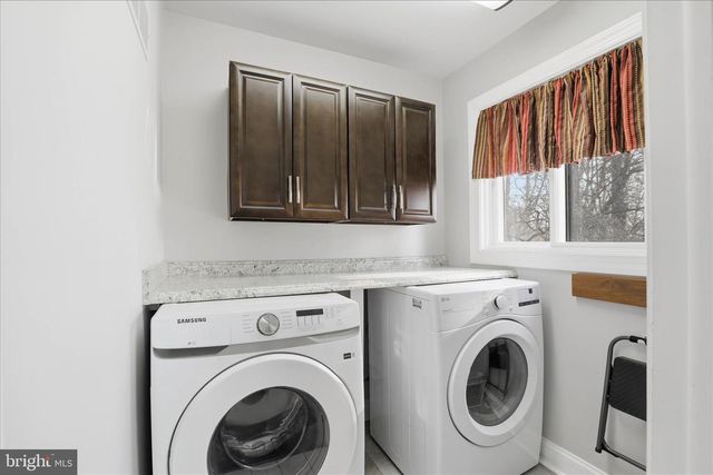 1016 WOODRIDGE BLVD, Lancaster, PA 17601