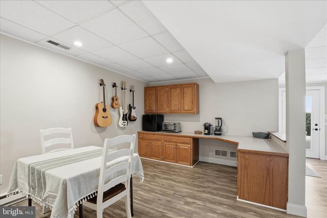 1016 WOODRIDGE BLVD, Lancaster, PA 17601