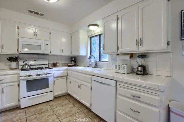 42583 Shady Lane, Oakhurst, CA 93644