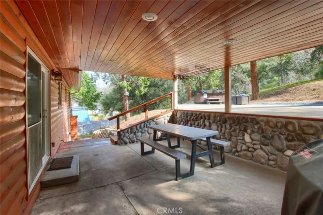 42583 Shady Lane, Oakhurst, CA 93644