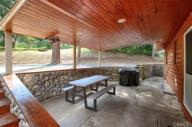 42583 Shady Lane, Oakhurst, CA 93644