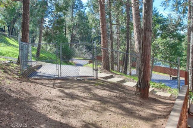 42583 Shady Lane, Oakhurst, CA 93644