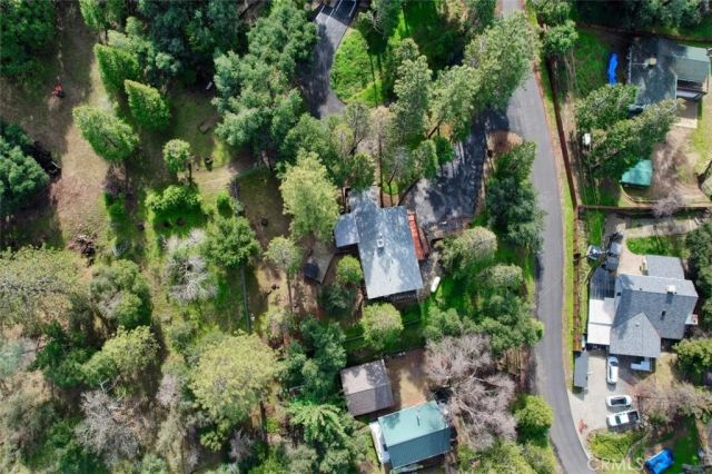 42583 Shady Lane, Oakhurst, CA 93644