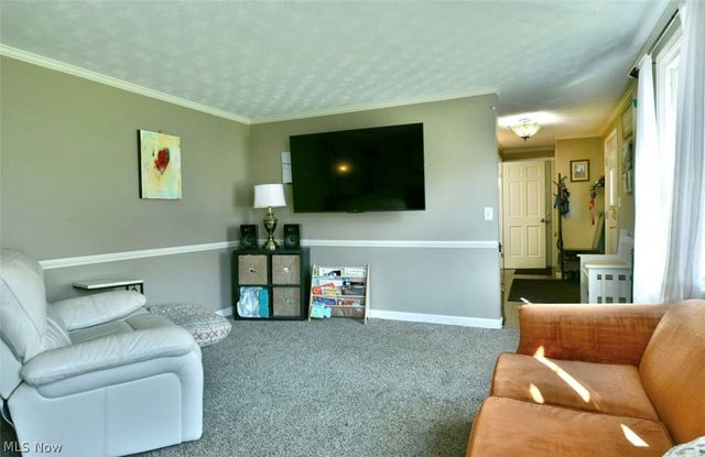 8559 Bayberry Drive NE, Warren, OH 44484
