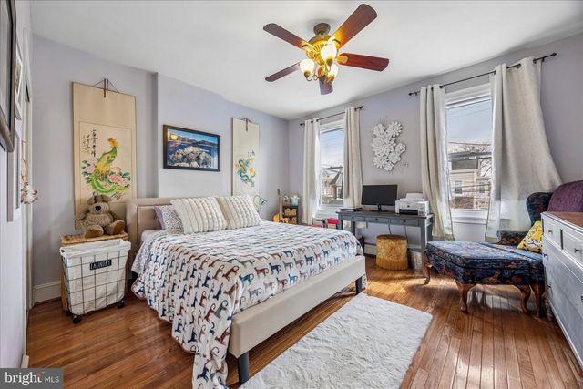 568 HERMITAGE ST, Philadelphia, PA 19128