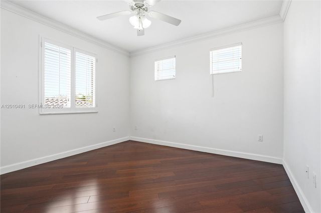 15203 SW 142nd Ave, Miami, FL 33177