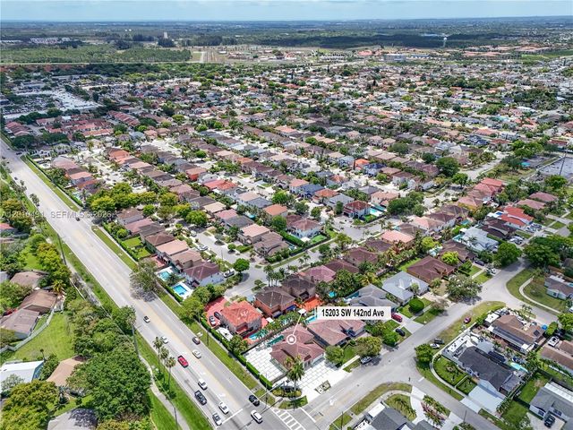 15203 SW 142nd Ave, Miami, FL 33177