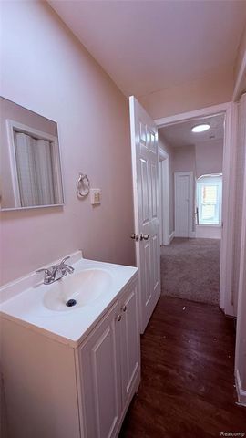 16203 Roselawn Street, Detroit, MI 48221
