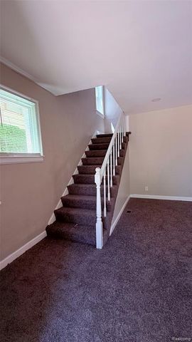 16203 Roselawn Street, Detroit, MI 48221