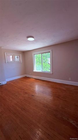 16203 Roselawn Street, Detroit, MI 48221