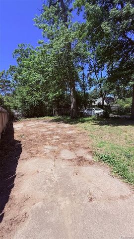 16203 Roselawn Street, Detroit, MI 48221