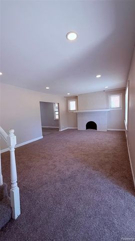 16203 Roselawn Street, Detroit, MI 48221