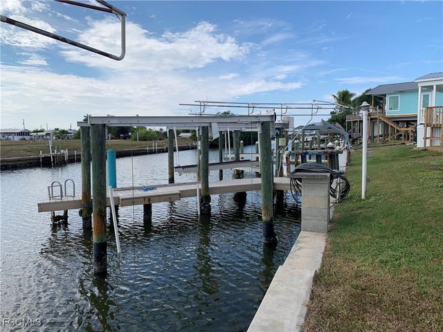 3783 Cherry LN, Other, FL 33956