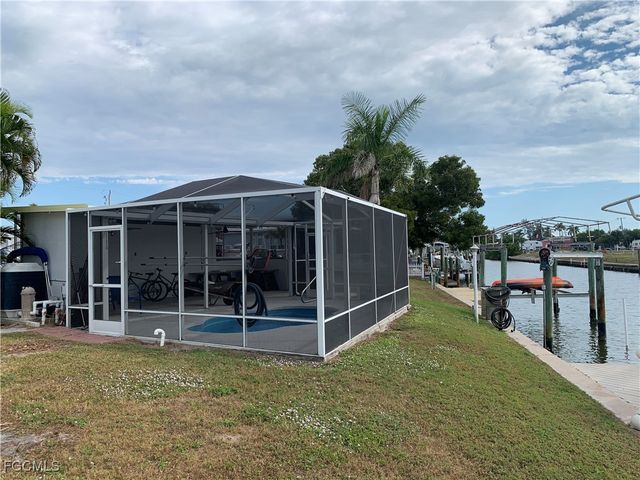 3783 Cherry LN, Other, FL 33956