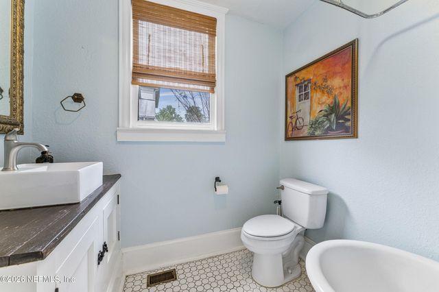 1443 N MARKET Street, Jacksonville, FL 32206