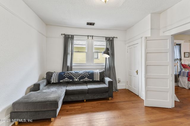 1443 N MARKET Street, Jacksonville, FL 32206