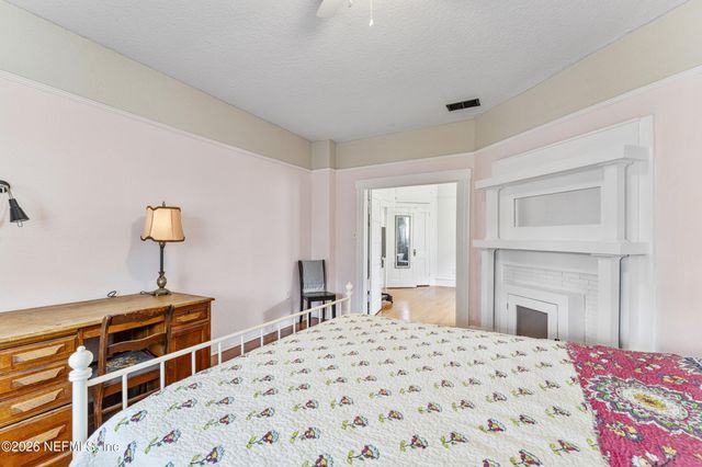 1443 N MARKET Street, Jacksonville, FL 32206