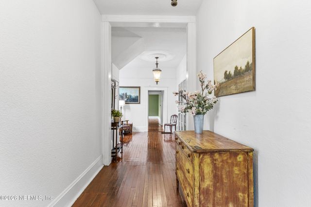 1443 N MARKET Street, Jacksonville, FL 32206