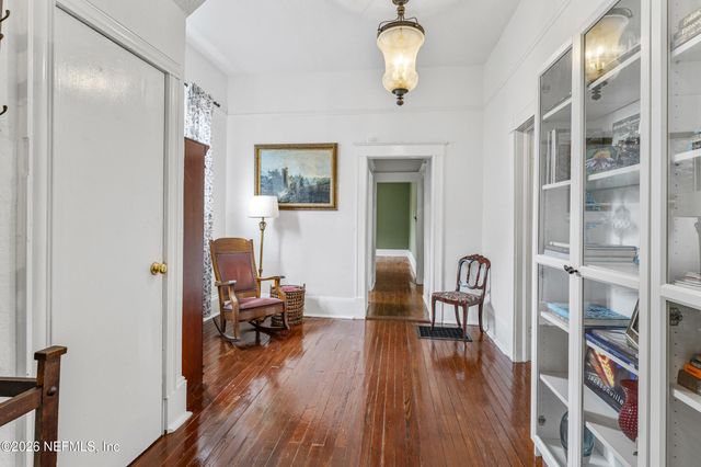 1443 N MARKET Street, Jacksonville, FL 32206