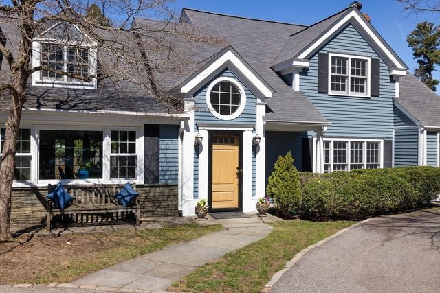 191 Newton St, Brookline, MA 02445
